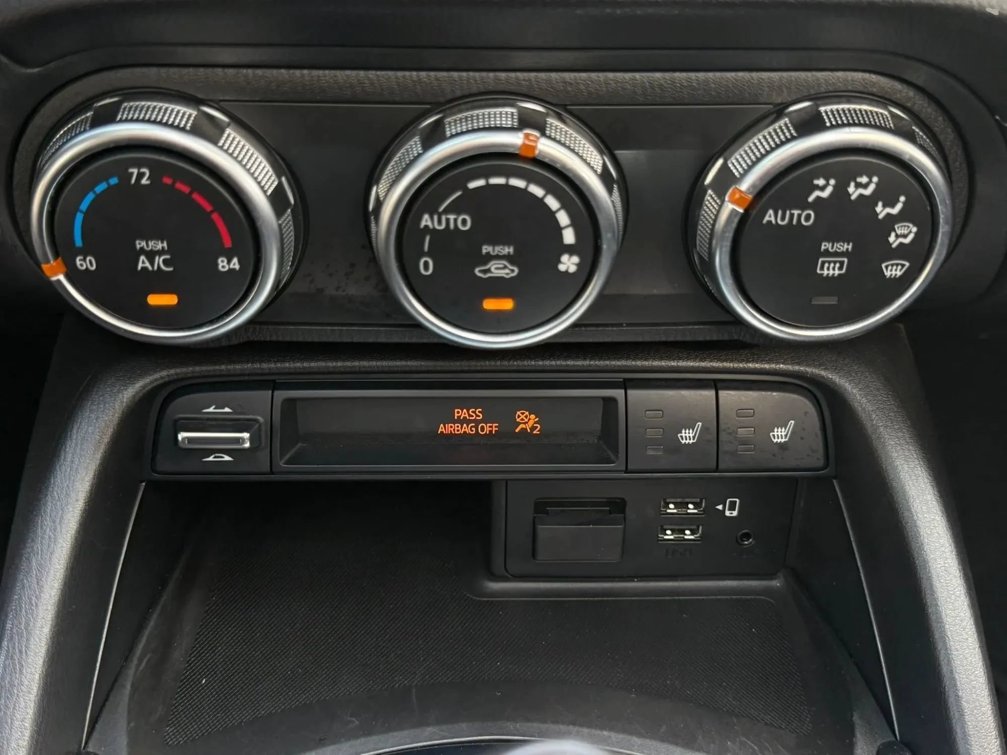 Used 2022 MAZDA MX-5 Miata RF Grand Touring RWD image 23