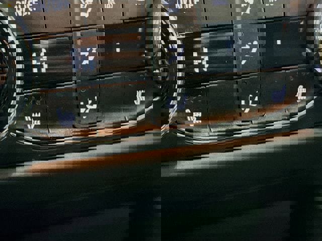 Used 2023 Chevrolet TrailBlazer LT w/ Convenience Package image 21