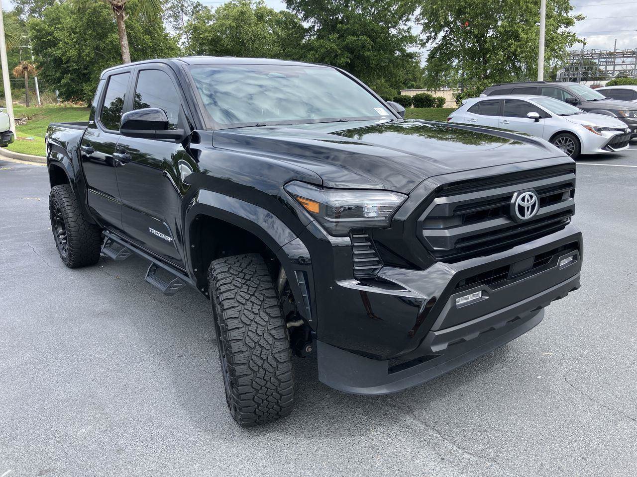 Certified 2024 Toyota Tacoma SR5 AWD/4WD image 7