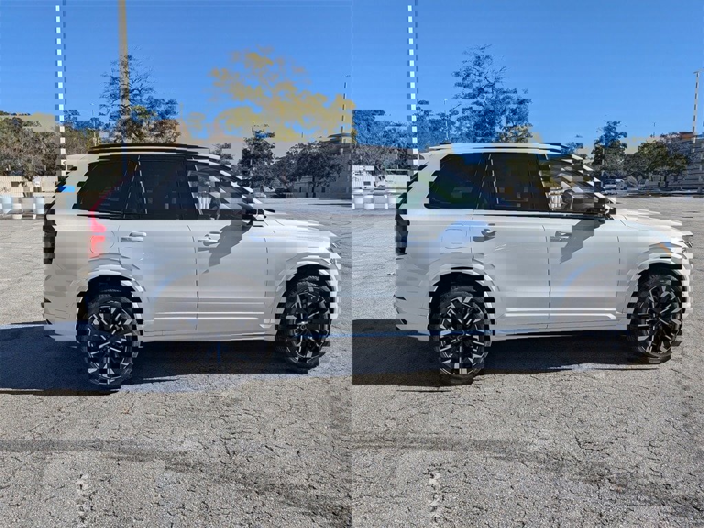 New 2026 Volvo XC90 B6 Ultra w/ Protection Package Premier image 7