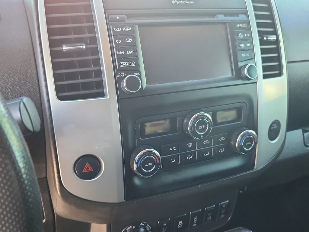 Used 2018 Nissan Frontier PRO-4X AWD/4WD image 22