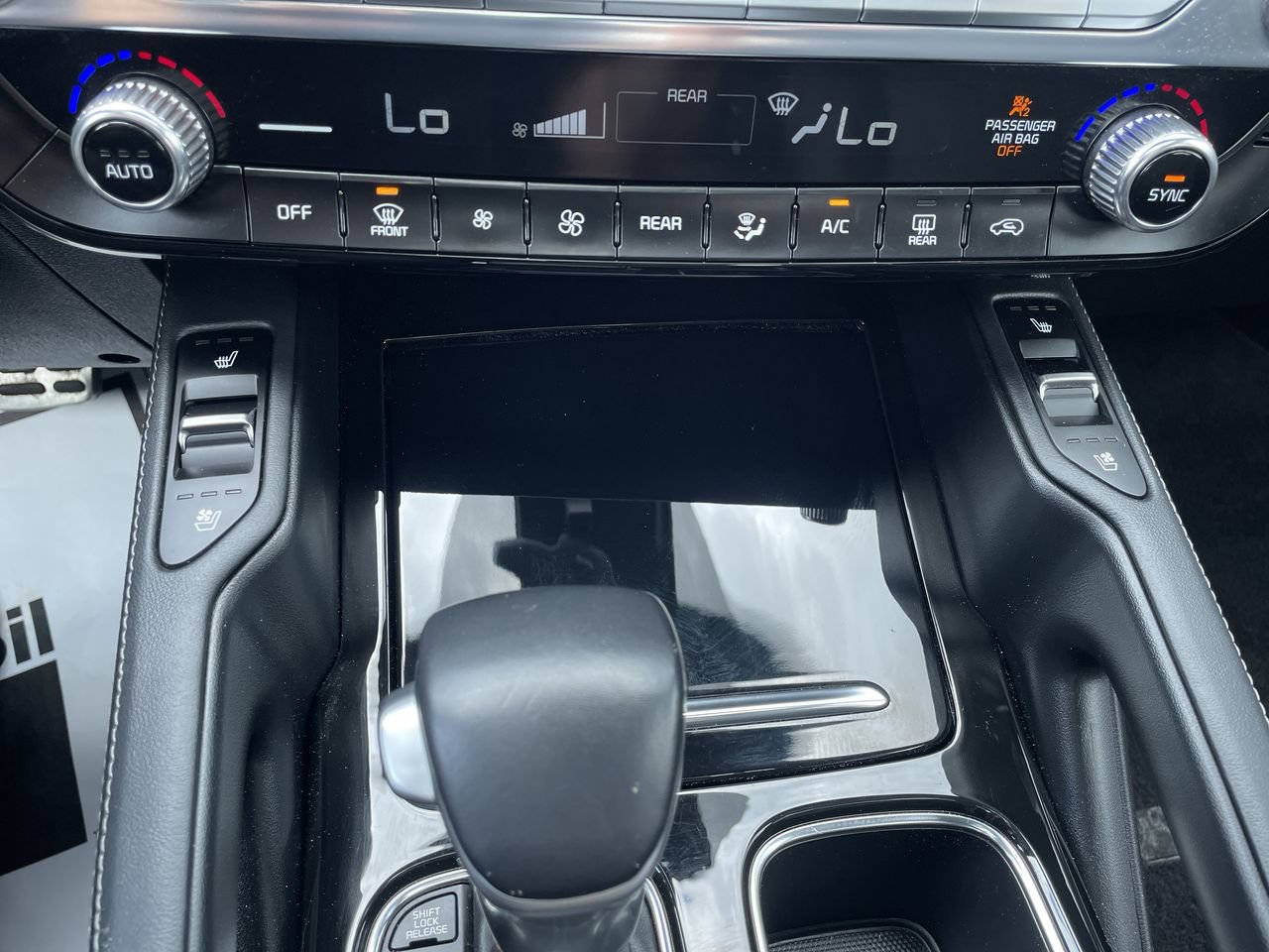 Used 2023 Kia Telluride SX Prestige X-Pro AWD/4WD image 17