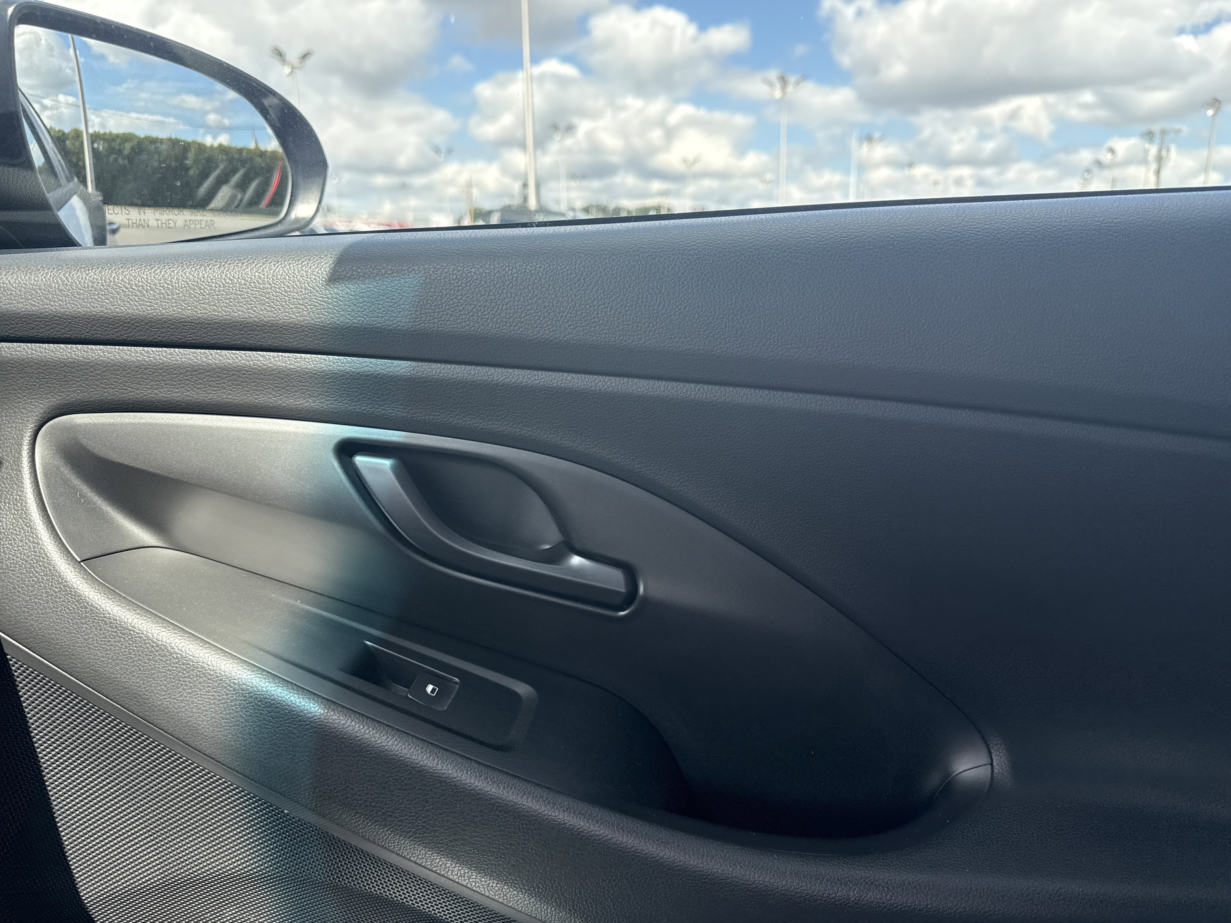 Used 2019 Hyundai Elantra GT N Line image 20