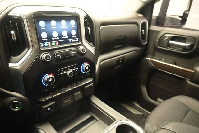 Used 2019 Chevrolet Silverado 1500 LT Trail Boss AWD/4WD image 29