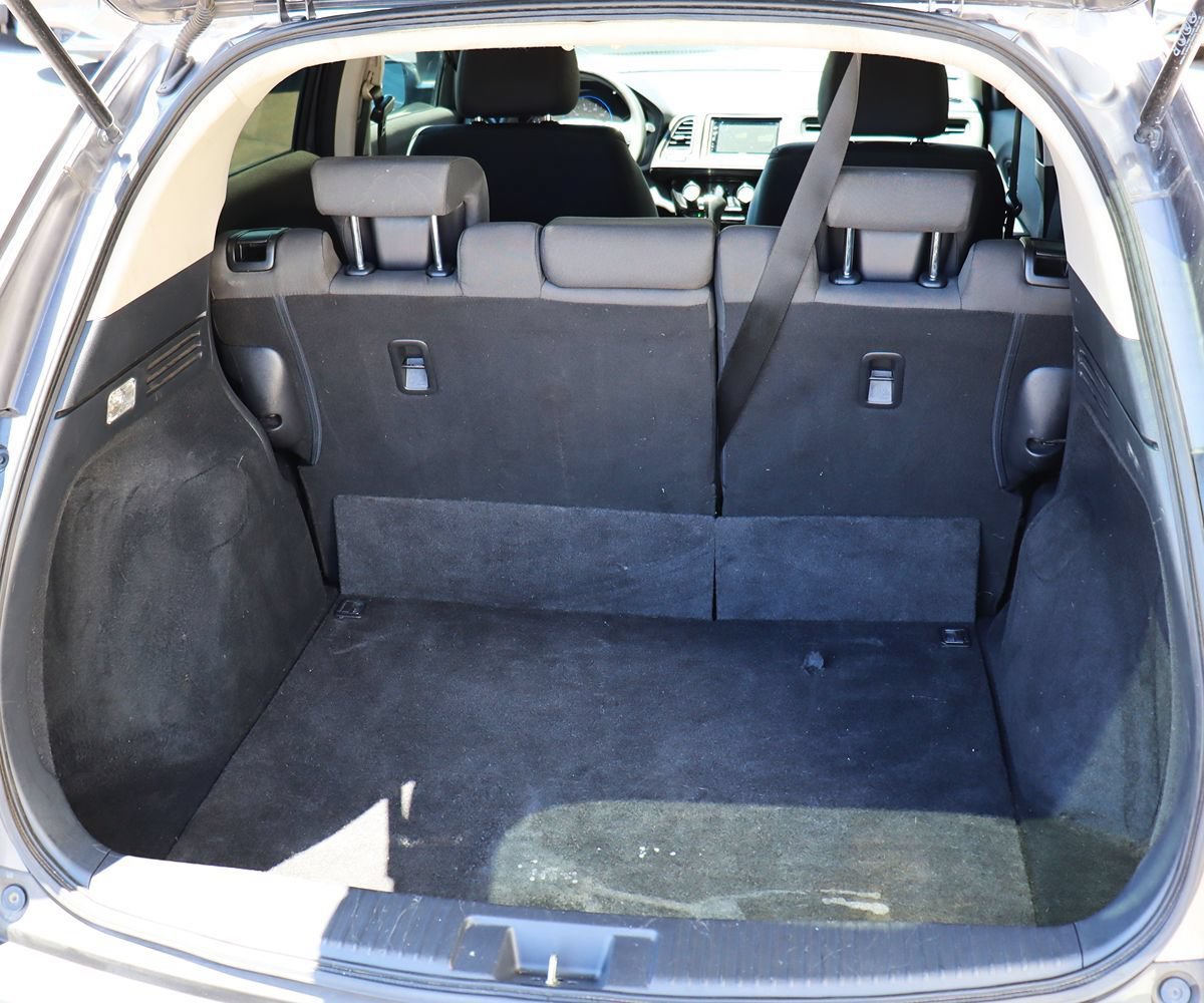Used 2020 Honda HR-V LX image 24