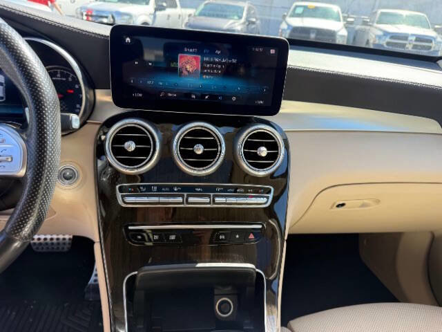 Used 2020 Mercedes-Benz GLC 43 AMG AMG GLC 43 AWD 4MATIC 4dr Coup w/ Exterior Lighting Package image 13