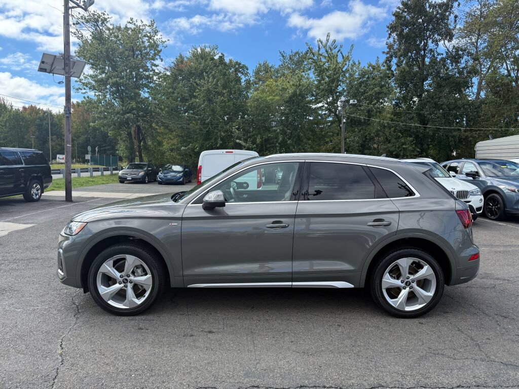 Used 2023 Audi Q5 2.0T Premium Plus w/ Premium Plus Package AWD/4WD image 4