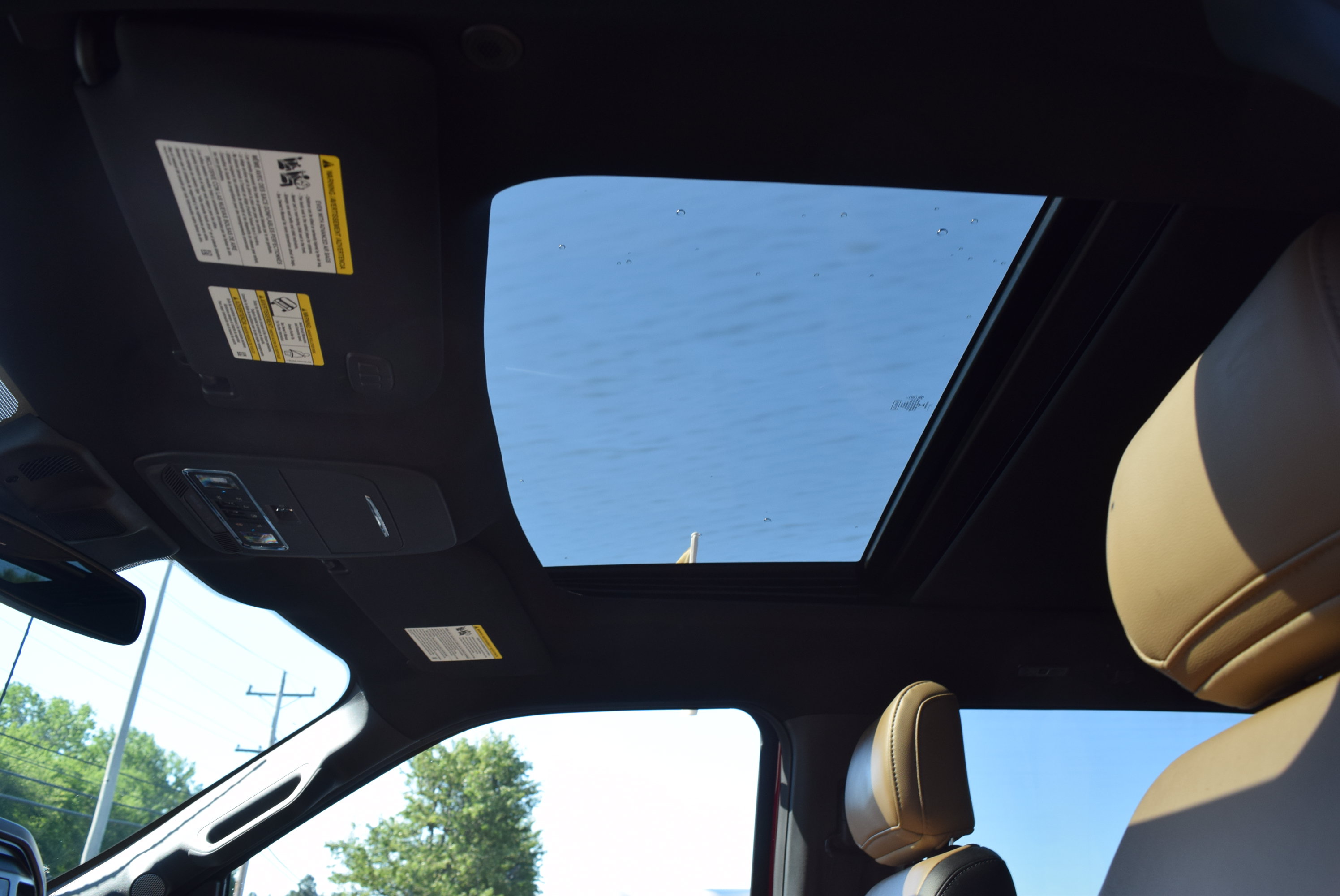 Used 2021 Ford F150 Lariat w/ Equipment Group 502A High AWD/4WD image 11