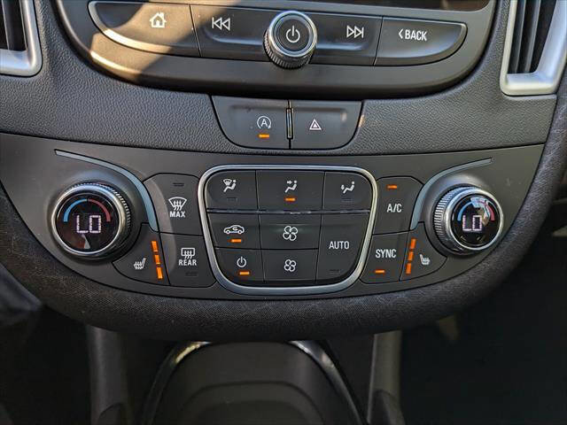 Used 2024 Chevrolet Malibu LT image 21