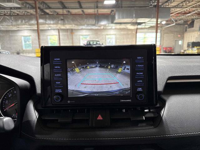 Certified 2020 Toyota RAV4 LE w/ All Weather Liner Package AWD/4WD image 23
