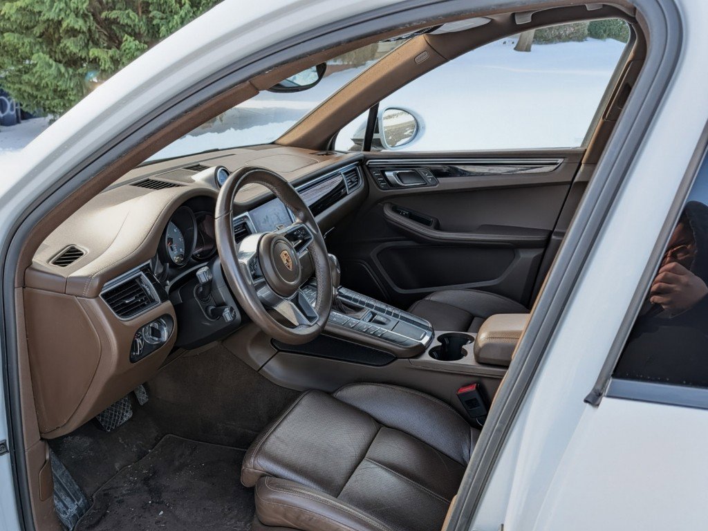 Used 2018 Porsche Macan S AWD/4WD image 17