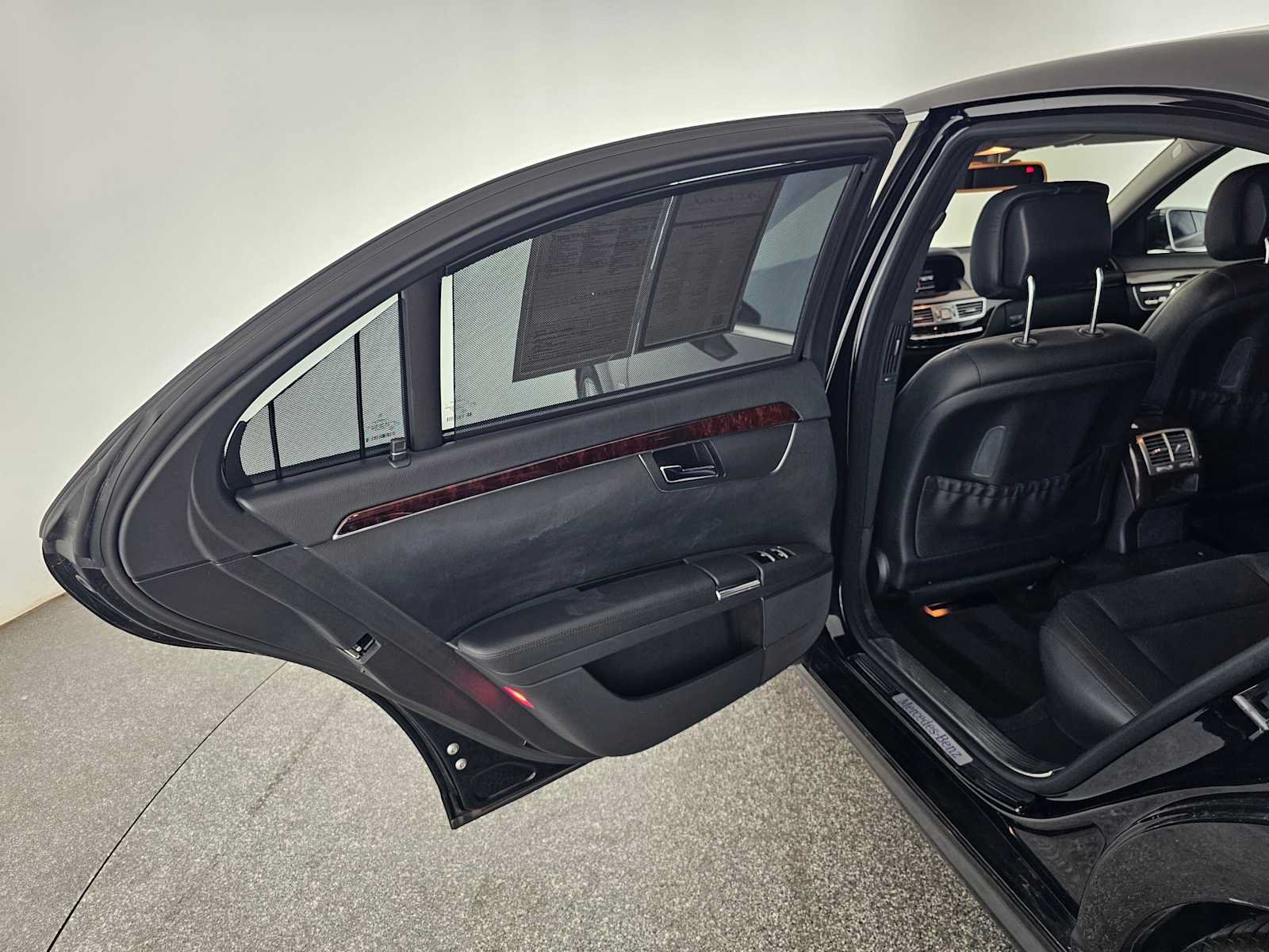 Used 2012 Mercedes-Benz S 550 image 15