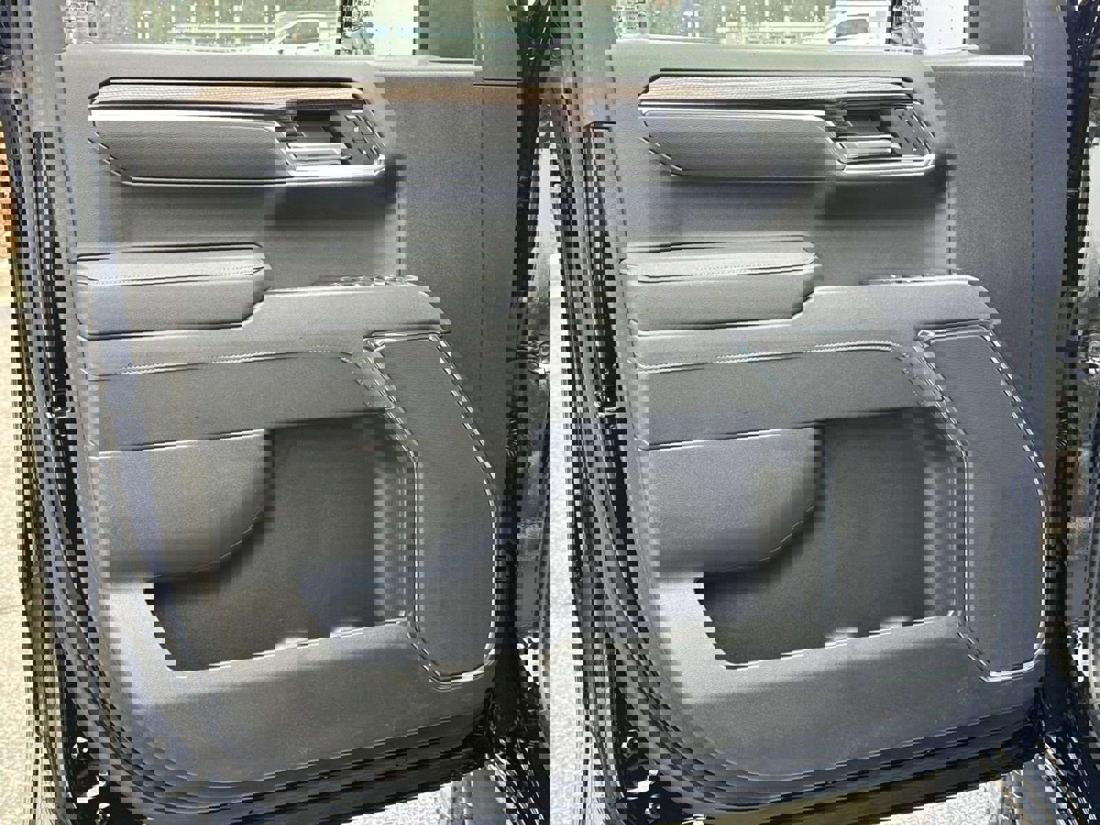 Used 2025 Chevrolet Silverado 1500 LT image 14