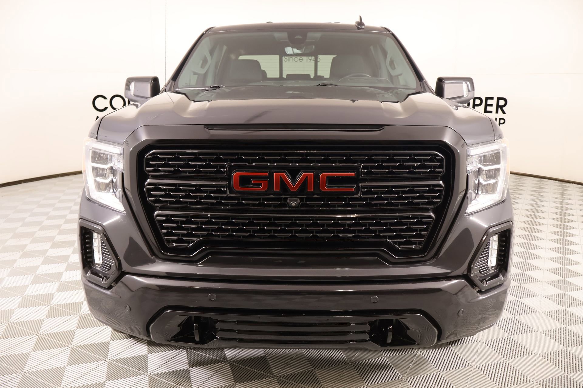 Used 2020 GMC Sierra 1500 Denali w/ Denali Ultimate Package image 9