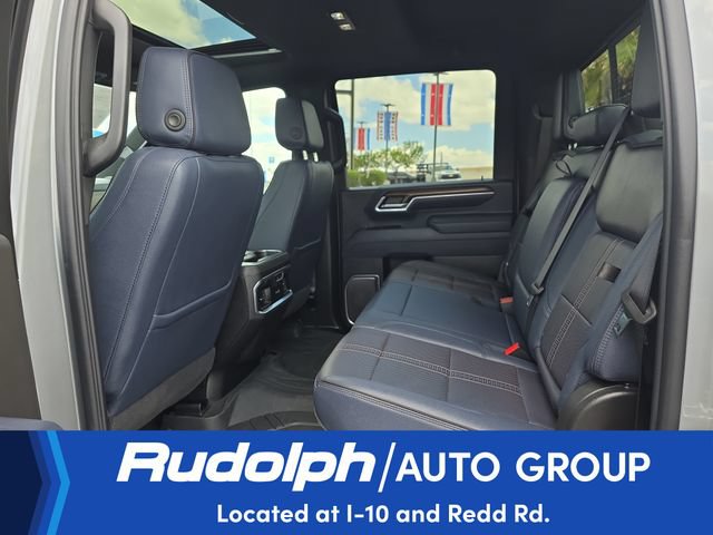 Used 2026 Chevrolet Silverado 2500 High Country w/ Technology Package AWD/4WD image 32