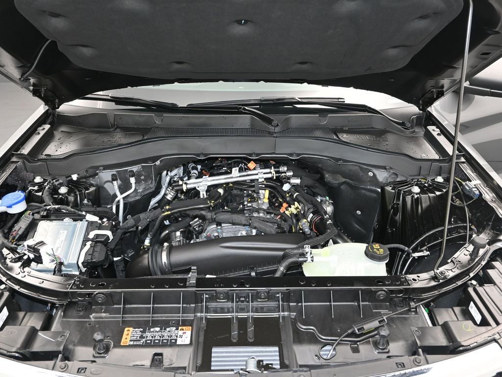 New 2026 Ford Explorer Active image 12