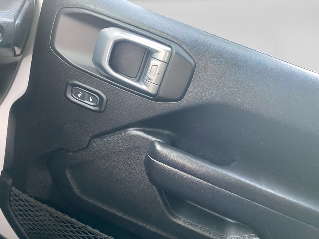 Used 2021 Jeep Wrangler Sport AWD/4WD image 22