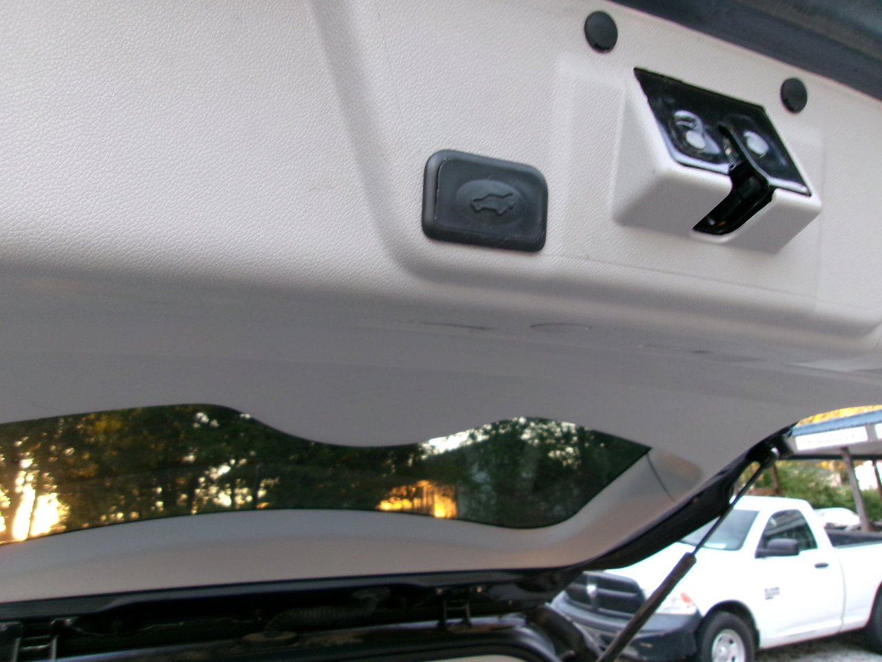 Used 2014 Buick Enclave Premium w/ Trailering Provision Package image 10