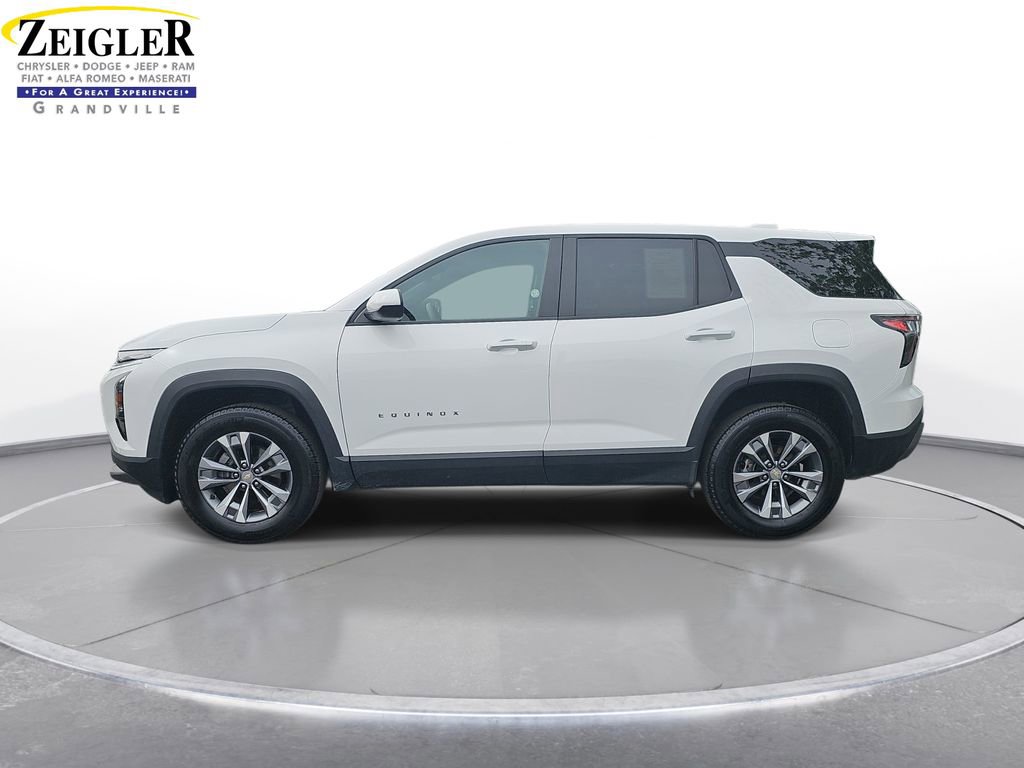 Used 2025 Chevrolet Equinox LT AWD/4WD image 8