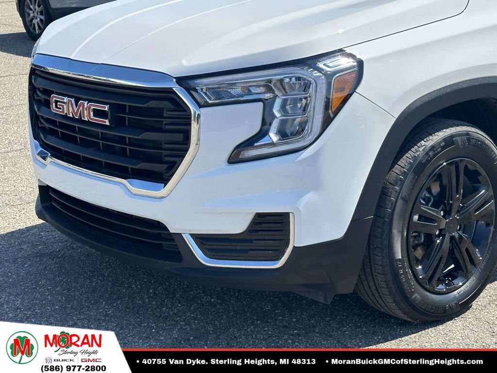 Certified 2023 GMC Terrain SLE w/ Driver Convenience Package FWD image 8