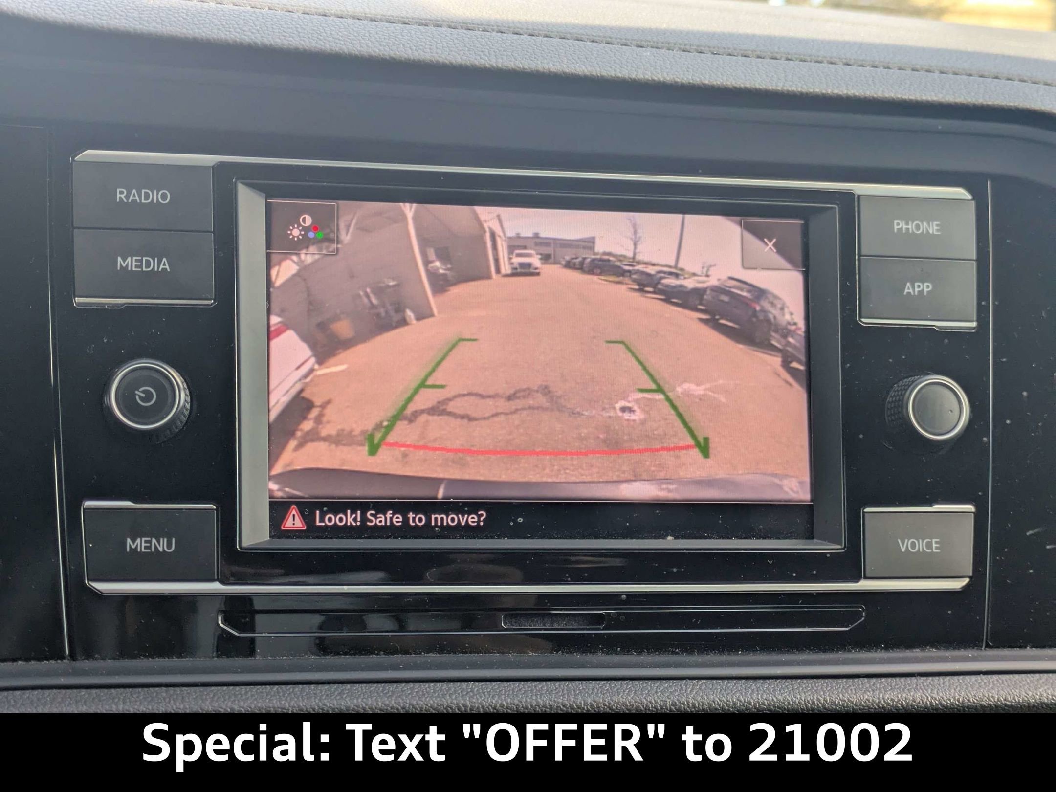 Used 2024 Volkswagen Jetta Sport image 17