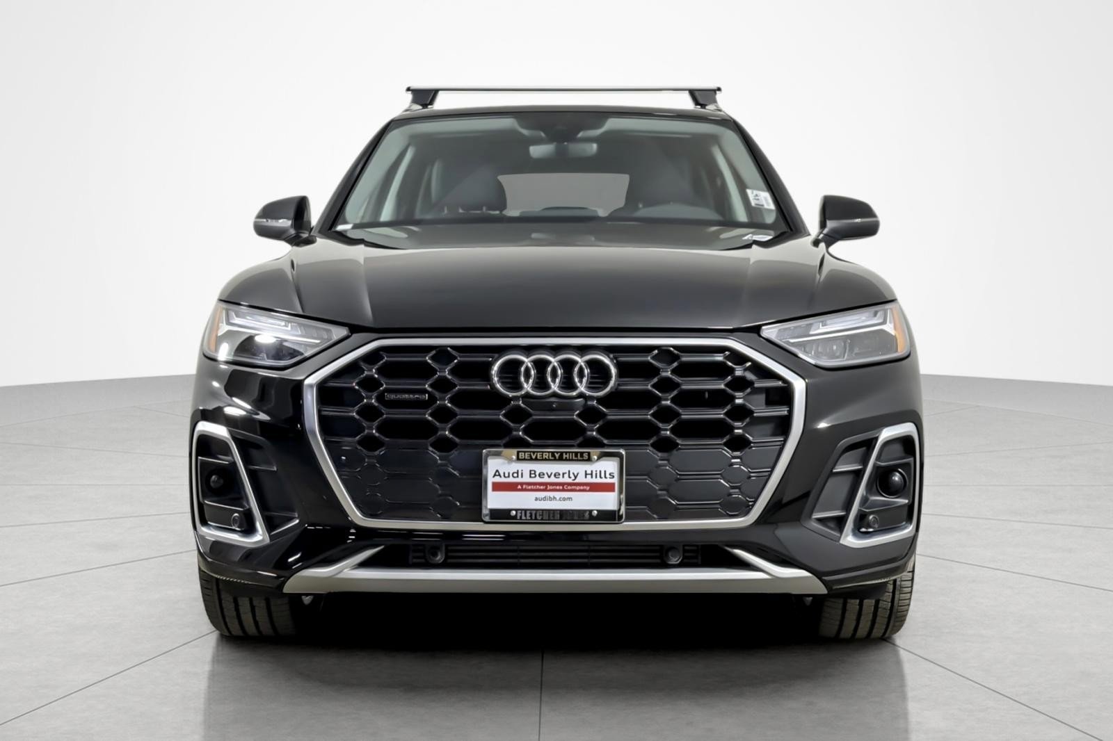 Used 2025 Audi Q5 2.0T Premium Plus w/ Premium Plus Package AWD/4WD image 8