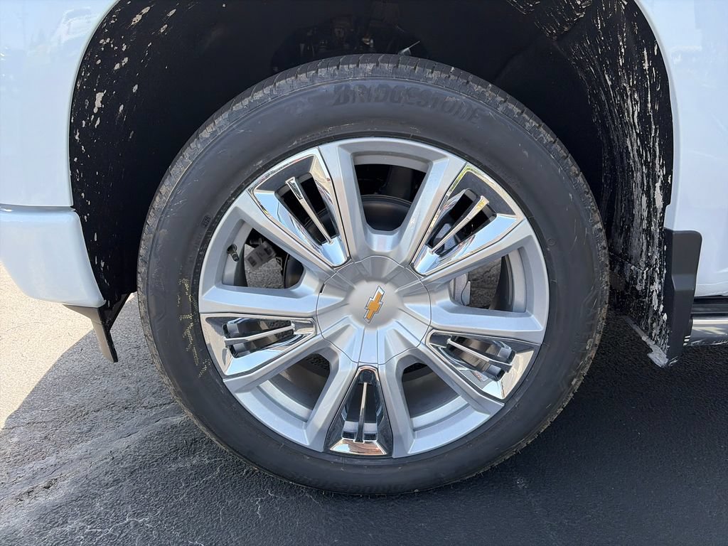 New 2026 Chevrolet Silverado 1500 High Country AWD/4WD image 30