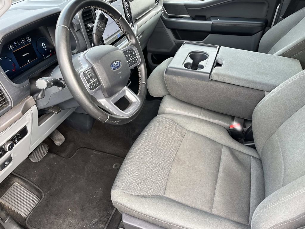 Used 2024 Ford F150 XLT image 24