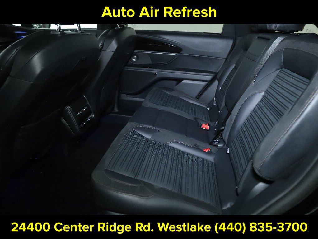 Certified 2025 Lincoln Nautilus Reserve w/ Jet Appearance Package AWD/4WD image 14