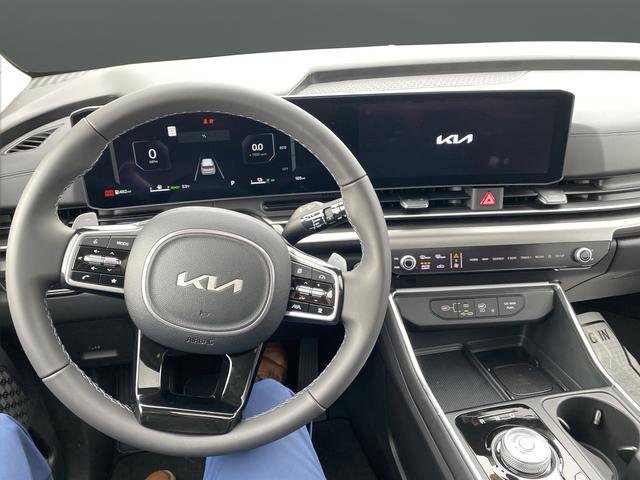 New 2026 Kia Carnival SX w/ SX Dark Edition Package image 5