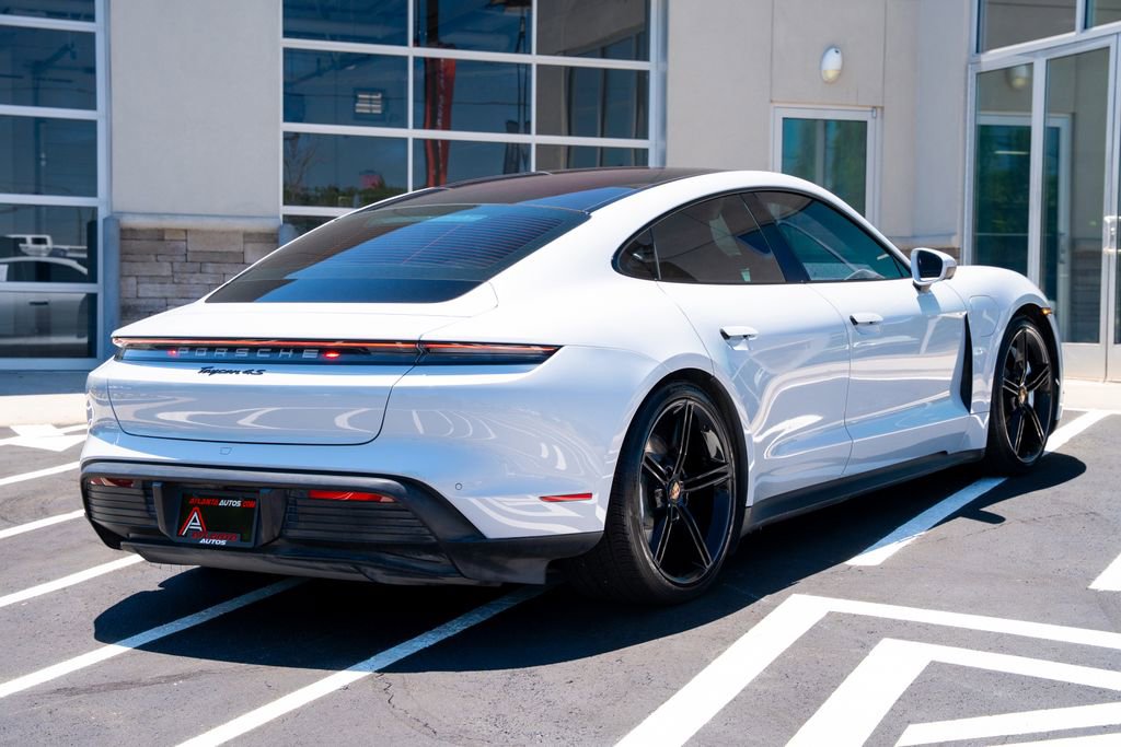 Used 2021 Porsche Taycan 4S AWD/4WD image 11