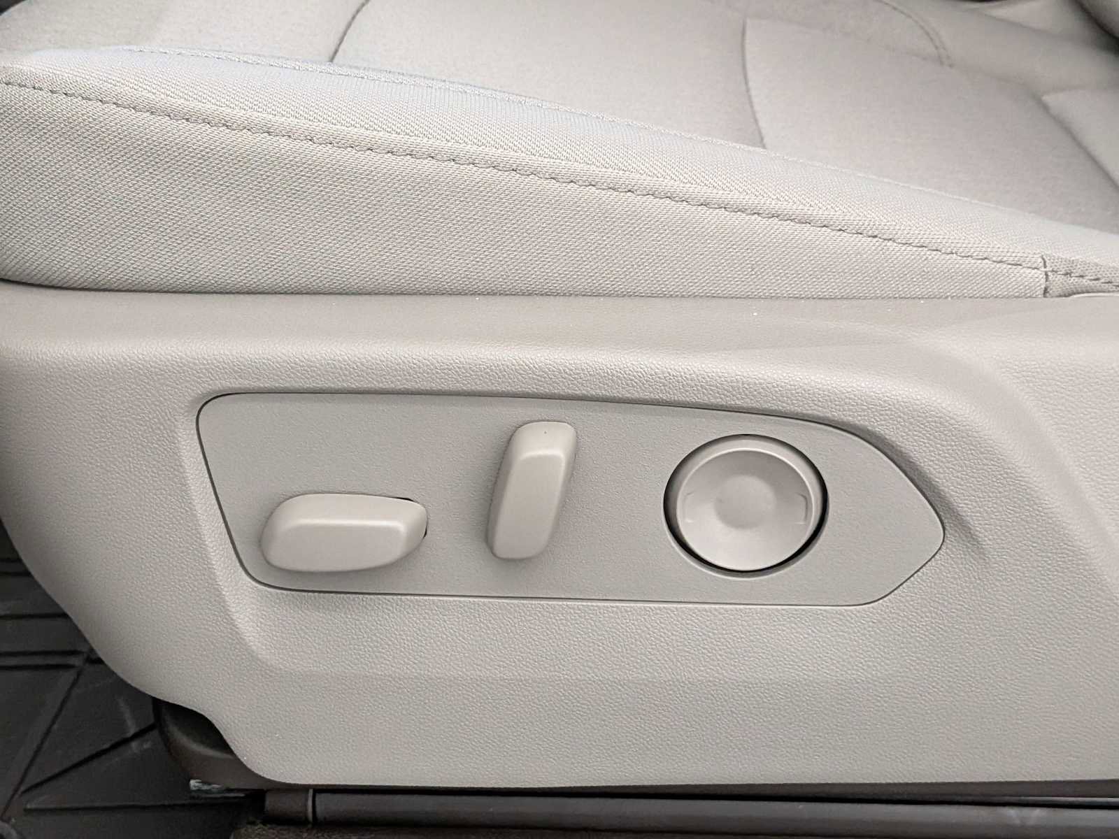 New 2026 Chevrolet Silverado 1500 LT w/ All Star Edition Plus image 21