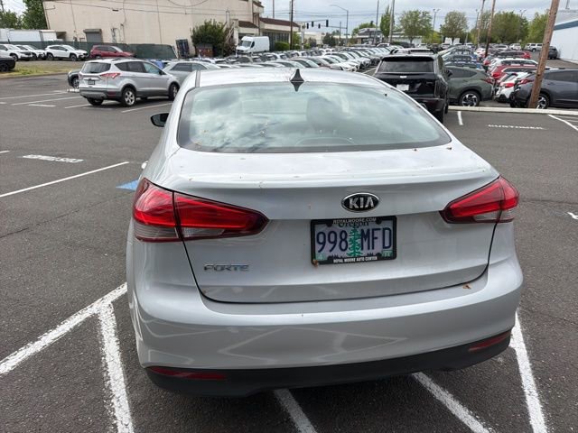 Used 2018 Kia Forte LX FWD image 7