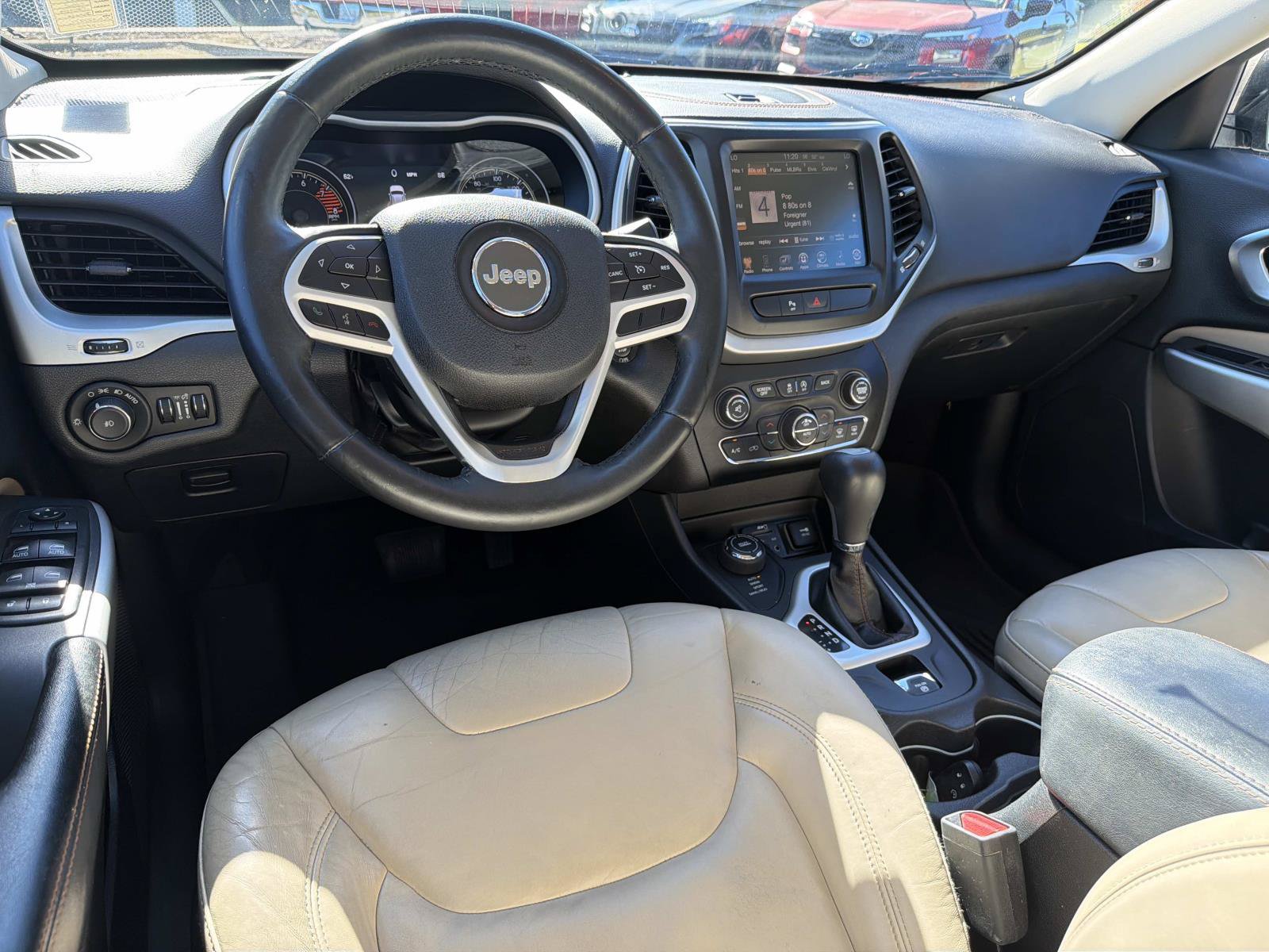 Used 2017 Jeep Cherokee Limited AWD/4WD image 23