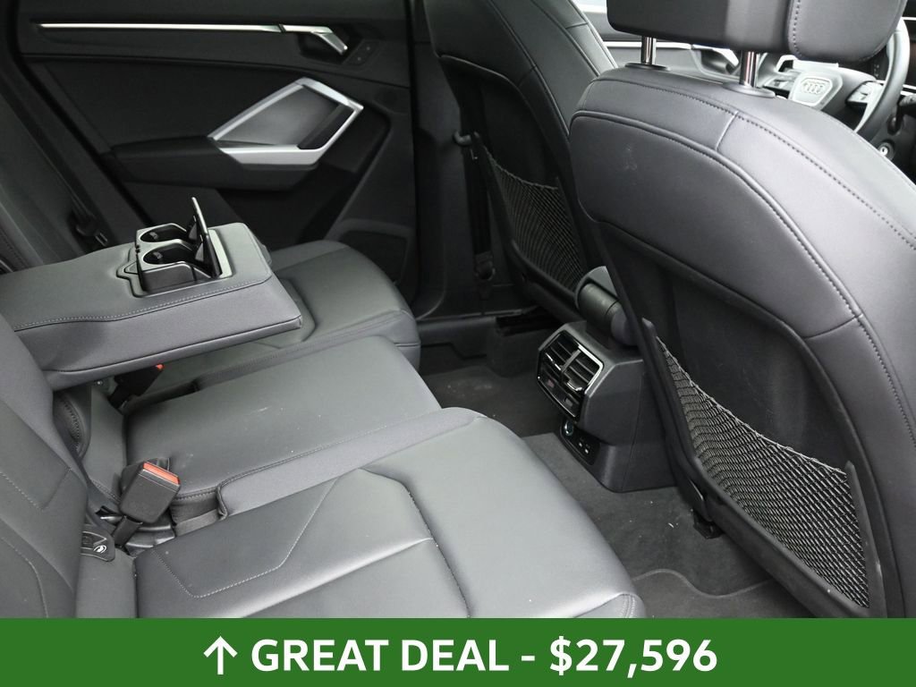 Used 2025 Audi Q3 2.0T Premium image 26