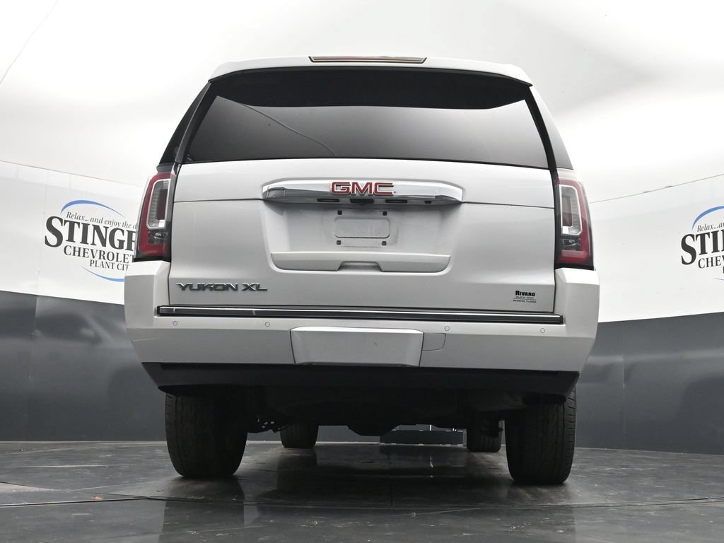 Used 2020 GMC Yukon XL Denali w/ Enhanced Security Package RWD image 31