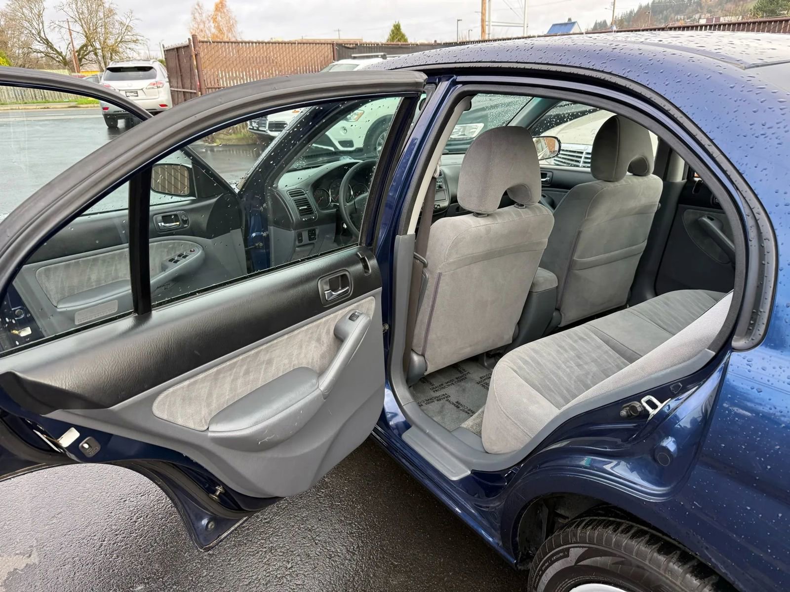 Used 2004 Honda Civic LX image 10