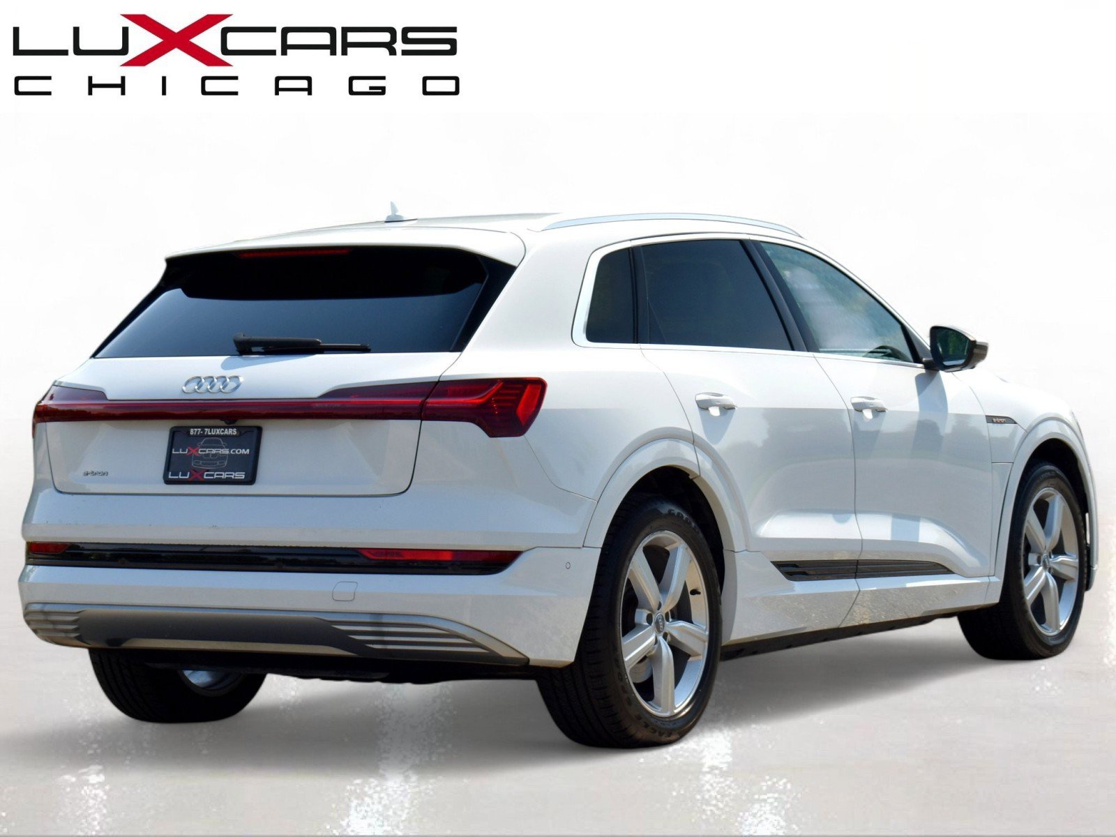 Used 2019 Audi e-tron Premium Plus AWD/4WD image 11