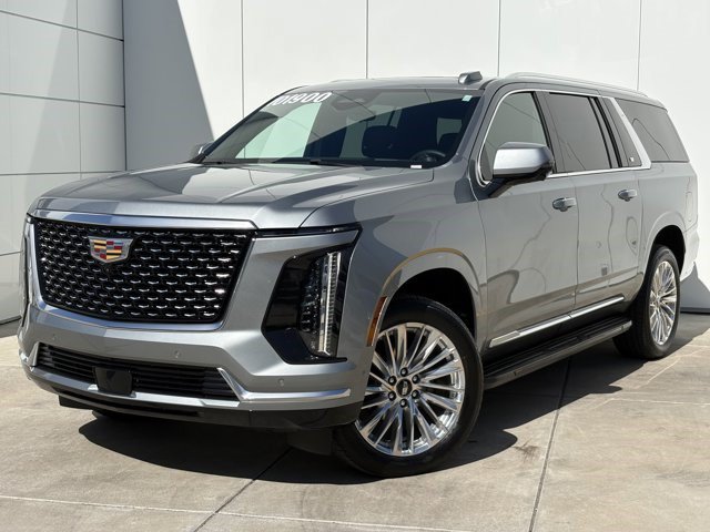 Certified 2025 Cadillac Escalade ESV Premium Luxury AWD/4WD image 2