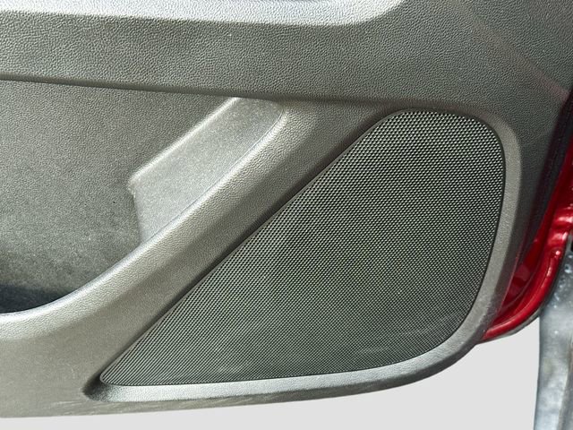 Used 2023 Chevrolet Traverse LT FWD image 18