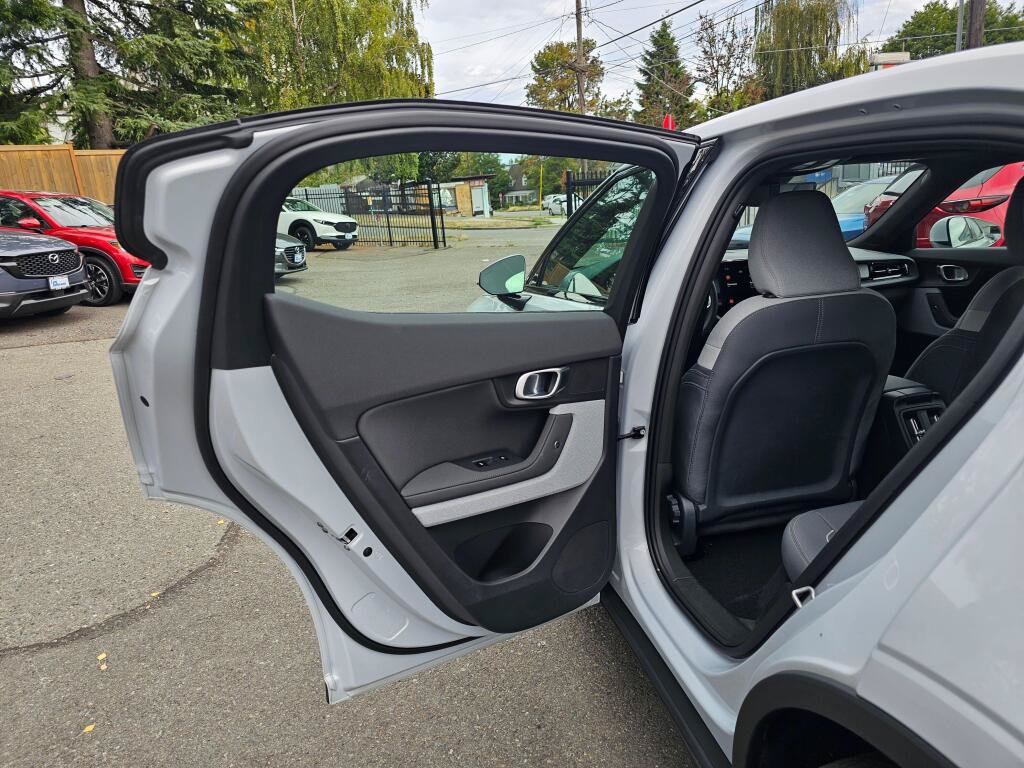 Used 2024 Polestar Polestar 2 RWD image 16