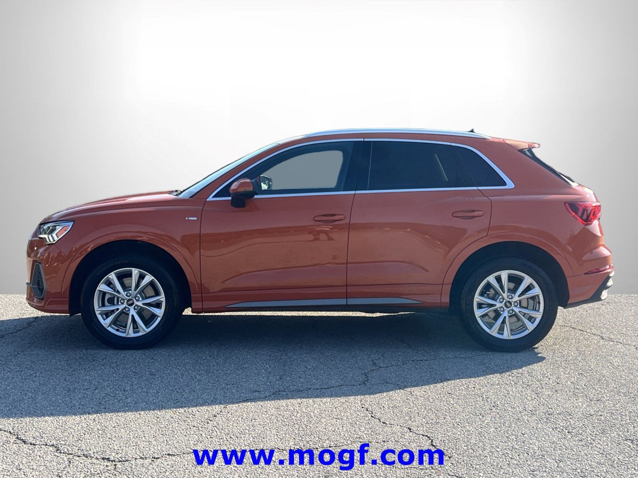 Used 2025 Audi Q3 2.0T Premium AWD/4WD image 24