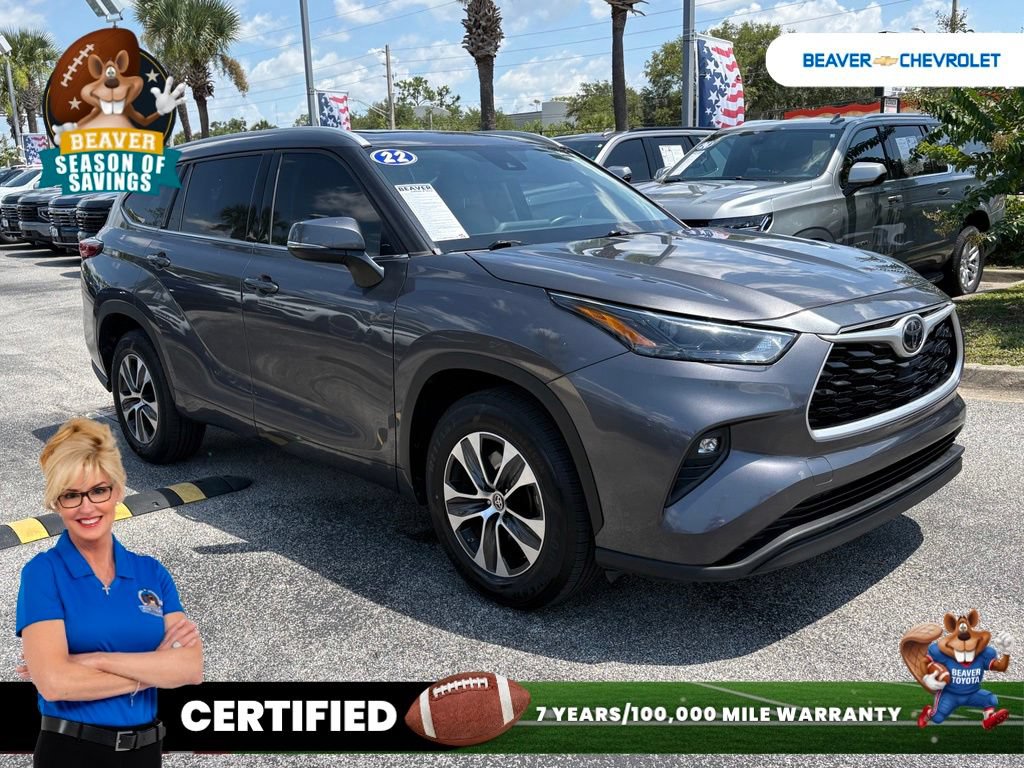Used 2022 Toyota Highlander XLE FWD image 9