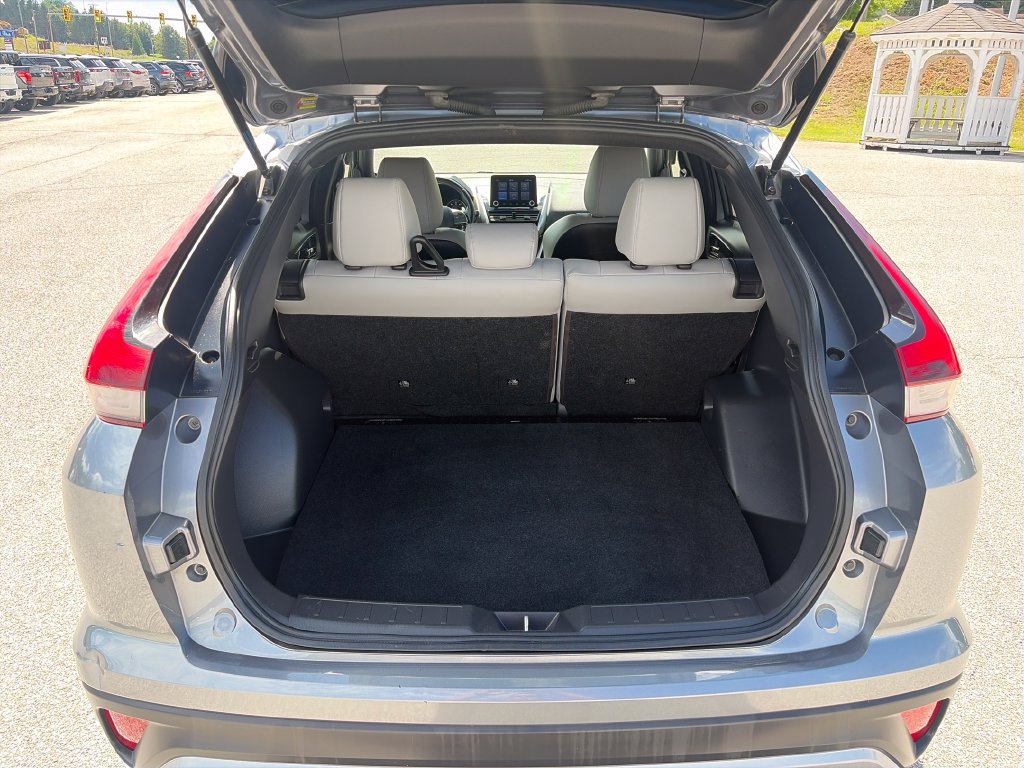 Used 2022 Mitsubishi Eclipse Cross SEL AWD/4WD image 21