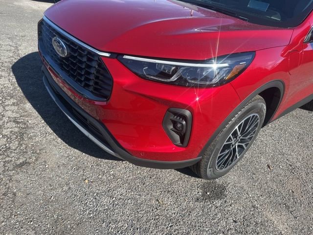 New 2026 Ford Escape SE w/ PHEV Premium Package image 9