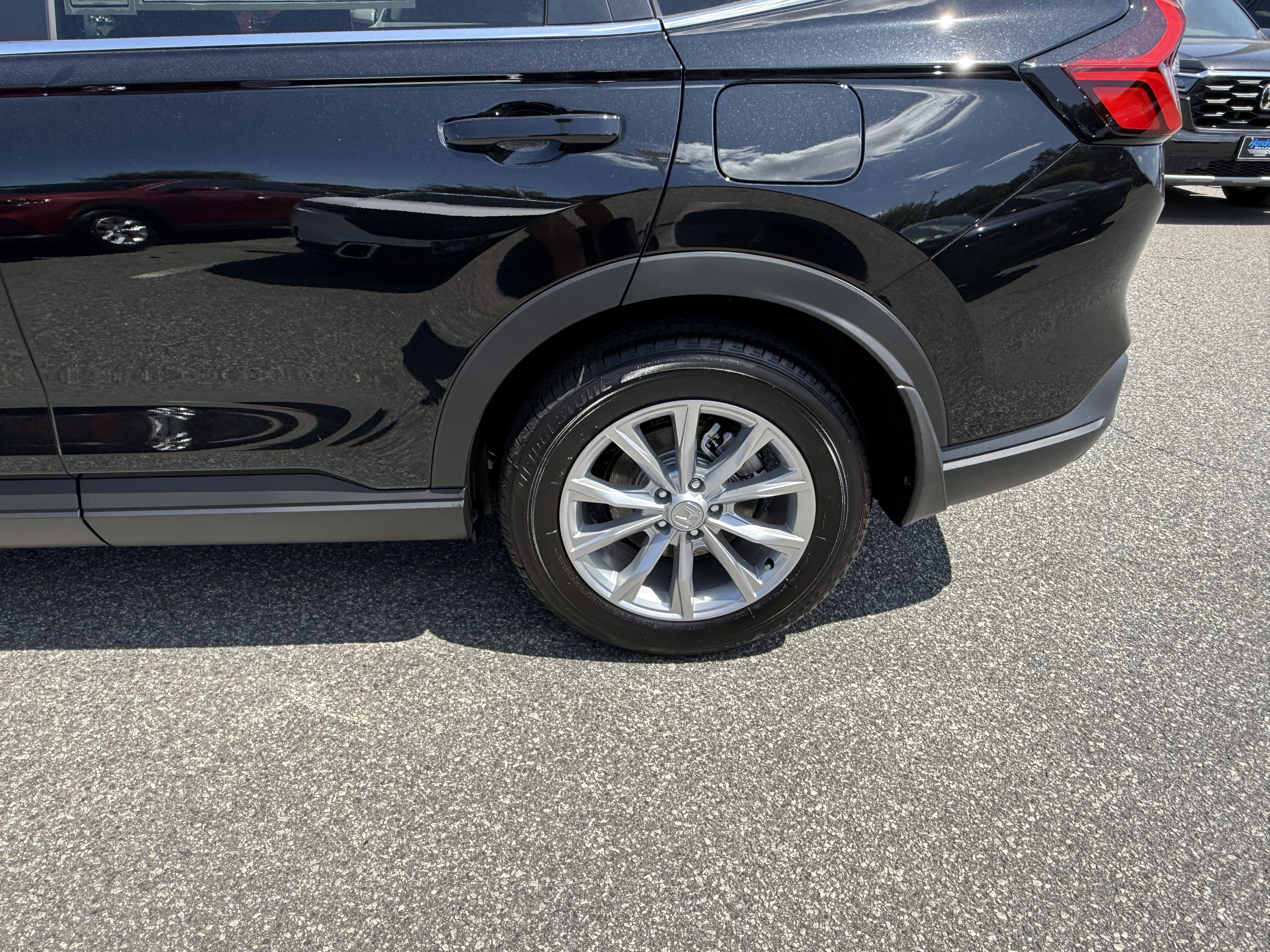 New 2025 Honda CR-V EX image 25