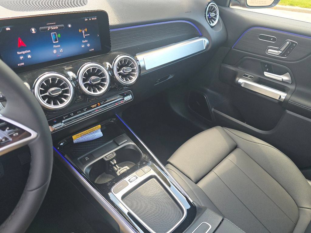 New 2026 Mercedes-Benz GLB 250 4MATIC image 30