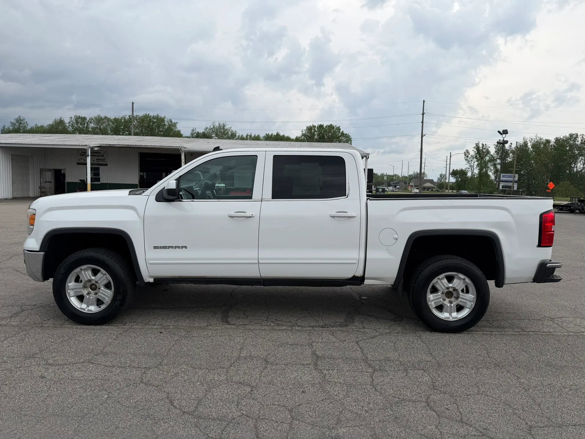 Used 2014 GMC Sierra 1500 SLE AWD/4WD image 8