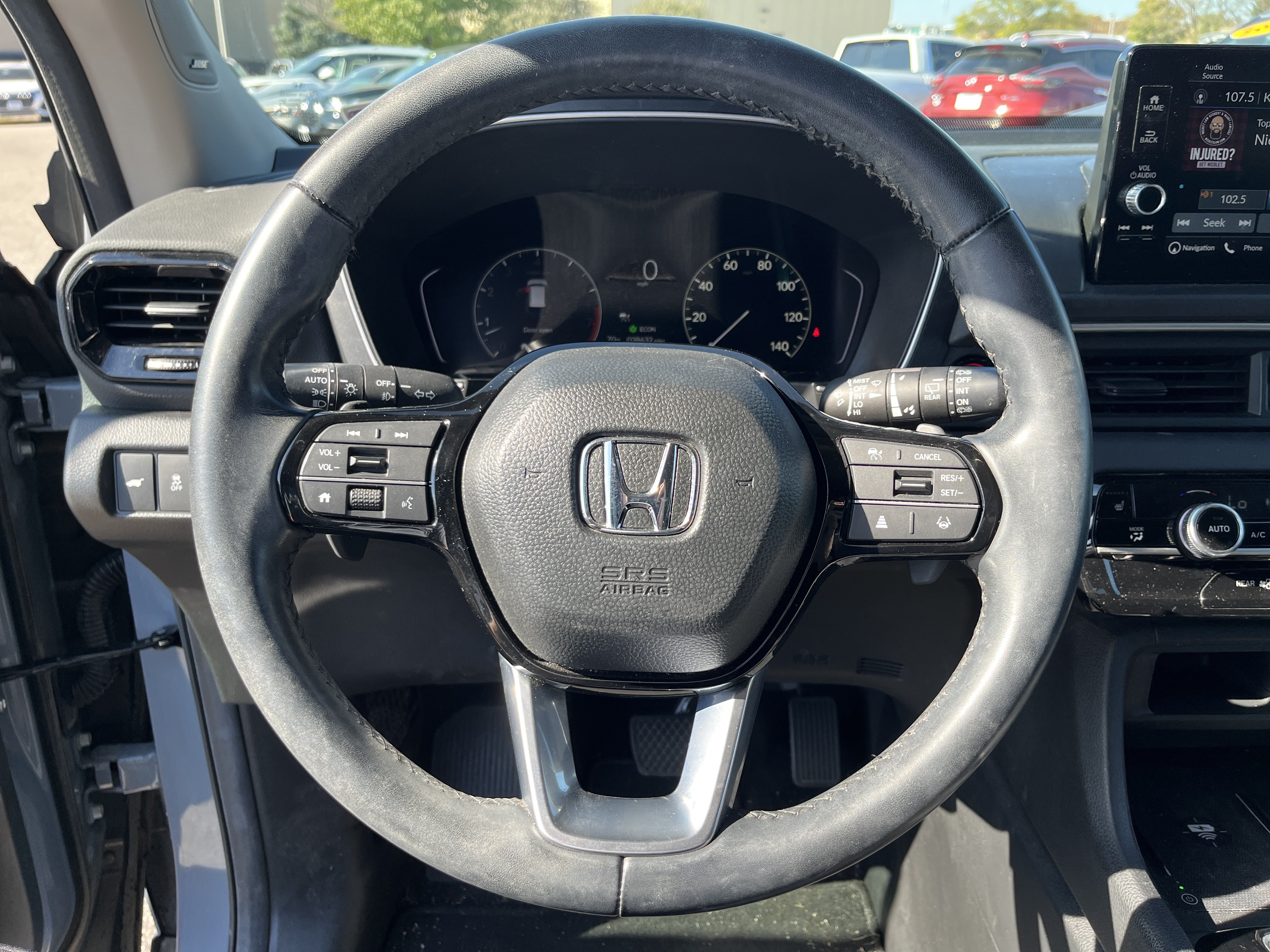 Used 2025 Honda Pilot Touring image 24