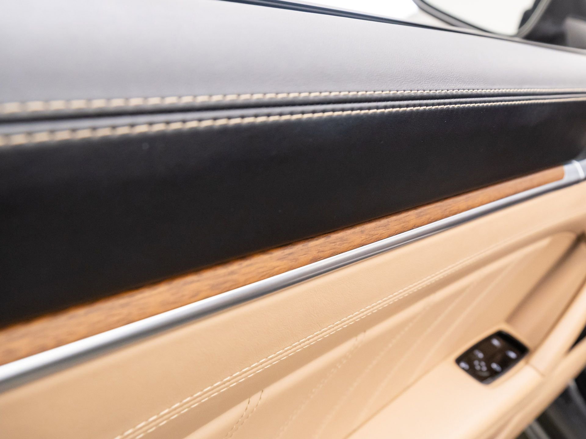 Certified 2021 Porsche 911 Targa 4S image 15